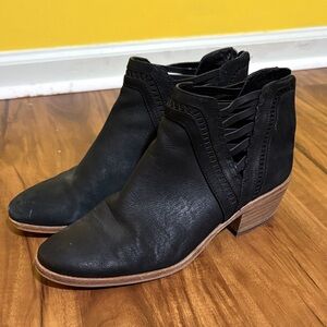 Vince Camuto Elegant Black Ankle Booties with Cutout Design